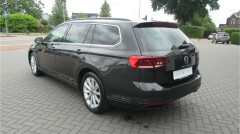 Volkswagen-Passat-3